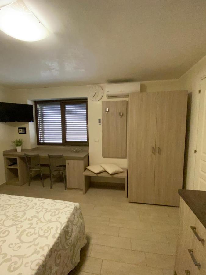 Viola Appartement Porto Cesareo Buitenkant foto