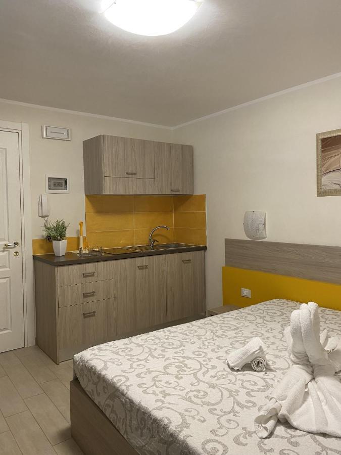 Viola Appartement Porto Cesareo Buitenkant foto